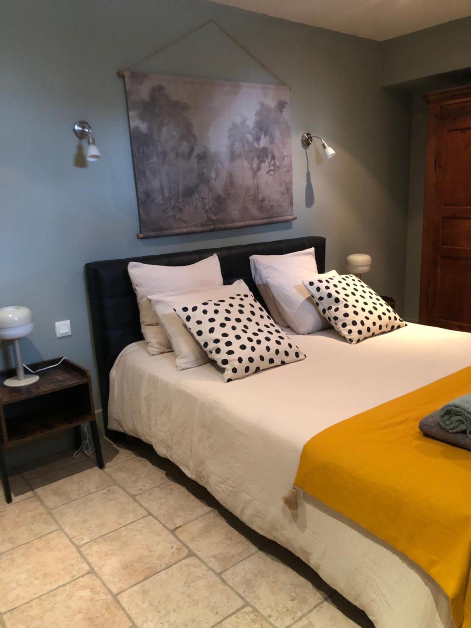 Au Bout Du Pre Hotell Pézenas Eksteriør bilde
